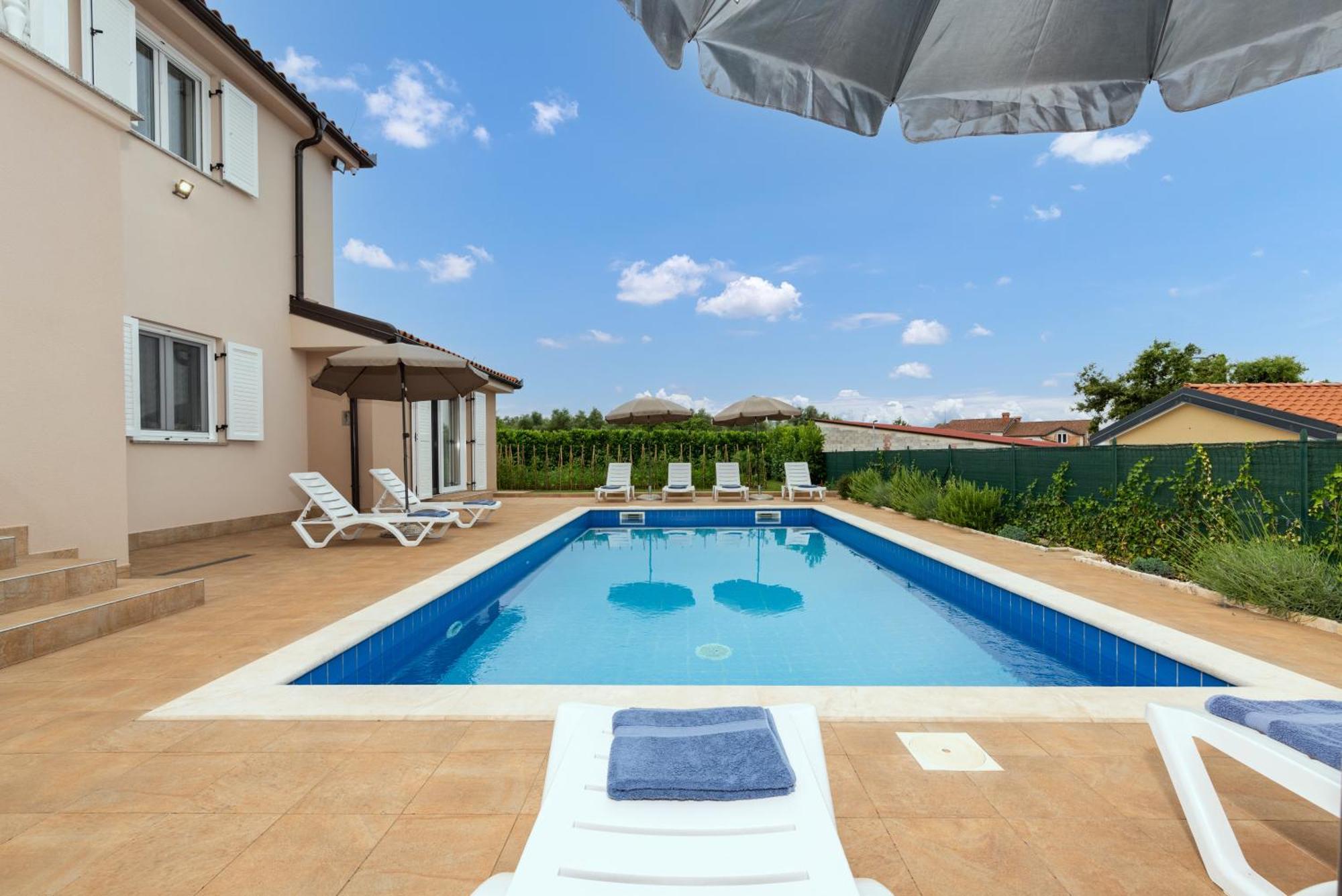 Villa Buroli With Pool, Sauna And Jacuzzi Εξωτερικό φωτογραφία